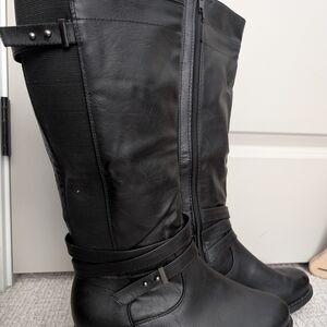 Black Women's Knee-High Boots